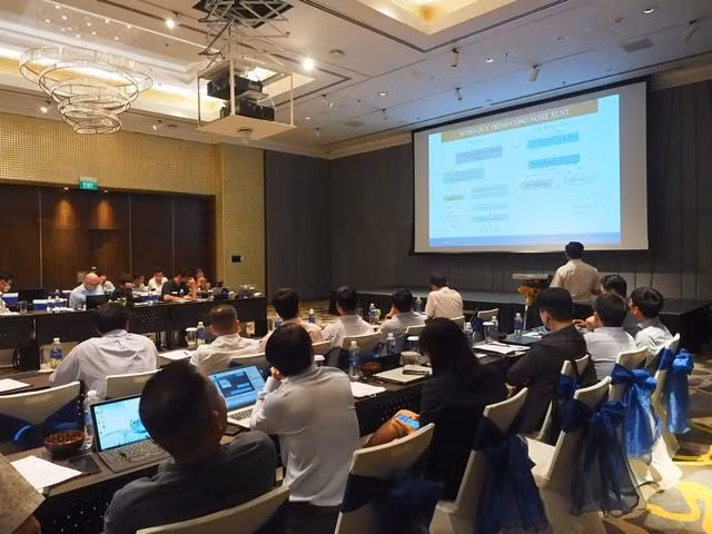 Toàn cảnh buổi hội thảo của Samsung và DNP Water.