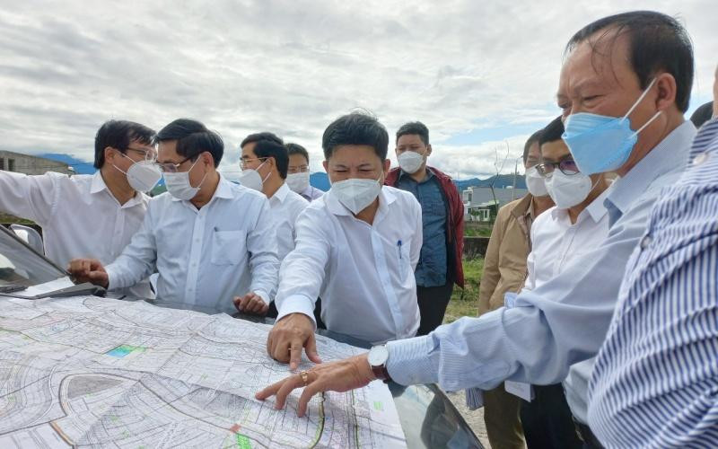 Lãnh đạo thành phố Đà Nẵng đi thực tế giám sát tại các công trình trọng điểm Ban Chỉ đạo phòng chống tham nhũng, tiêu cực sẽ theo dõi xử lý quyết liệt một số vụ án thuộc thẩm quyền -0