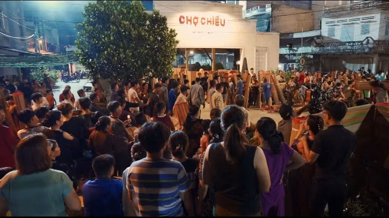 Phim Lật mặt 6 phục dựng làng chiếu Định Yên đã nhận được sự quan tâm, yêu thích của khán giả.