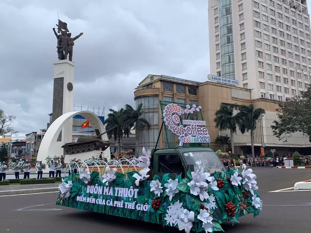 Các hoạt động chào mừng kỷ niệm 50 năm Chiến thắng Buôn Ma Thuột và Lễ hội Cà-phê Buôn Ma Thuột lẩn thứ 9 năm 2025.