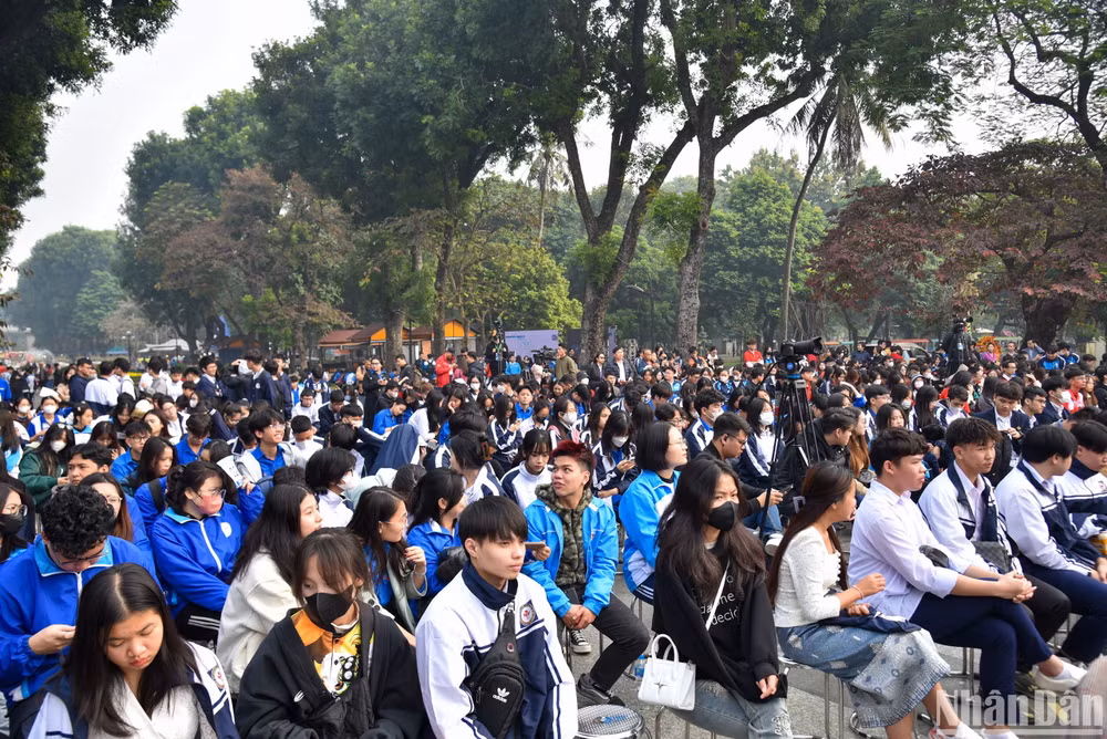 Festival với sự góp mặt của đông đảo các bạn trẻ, sinh viên theo học tại Thủ đô.