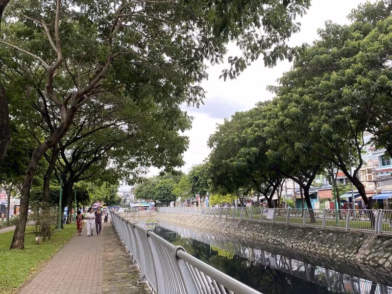 Dự án Cải thiện môi trường nước thành phố, lưu vực kênh Tàu Hũ-Bến Nghé-Đôi-Tẻ sẽ giúp xử lý nước thải và cải thiện môi trường cho lưu vực (ảnh: QUÝ HIỀN)