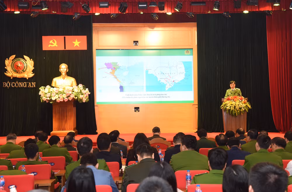 Quang cảnh Hội nghị.