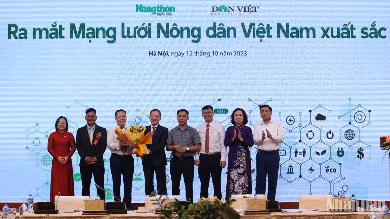 Ra mắt "Mạng lưới Nông dân Việt Nam xuất sắc ngày 12/10.