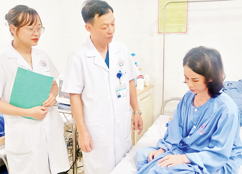 Người bệnh điều trị tại Bệnh viện A Thái Nguyên được chăm sóc tận tình, chu đáo.