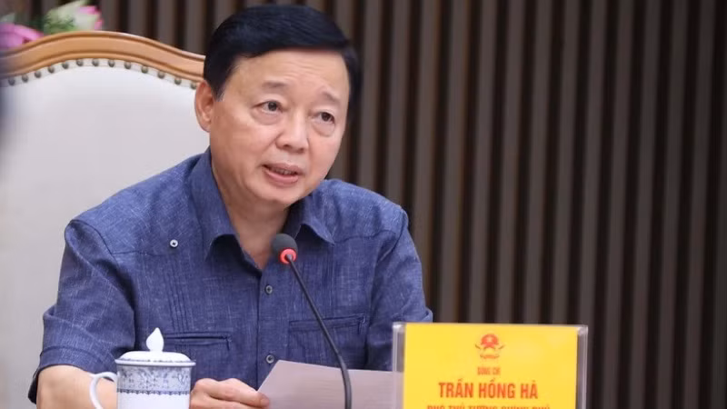 Phó Thủ tướng Trần Hồng Hà phát biểu chỉ đạo. (Ảnh: TTXVN)