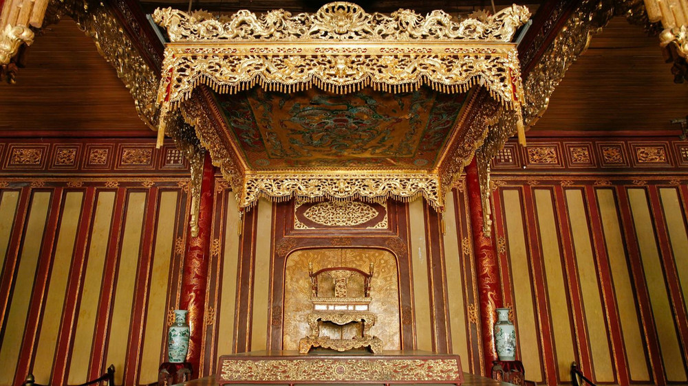 Bảo vật quốc gia Ngai vàng triều Nguyễn. (Ảnh: Cục Di sản văn hóa)