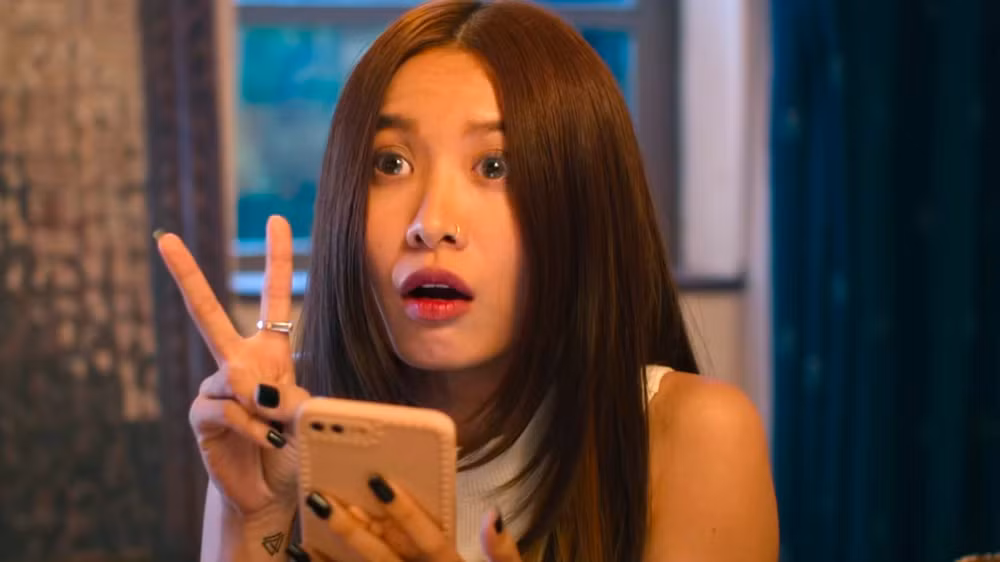 Cảnh trong phim "Năm mười".