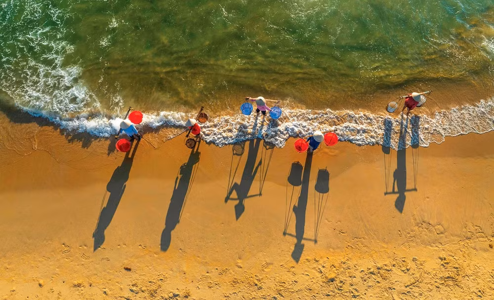 Sớm trên biển (Quảng Nam). Sớm trên biển (Quảng Nam).