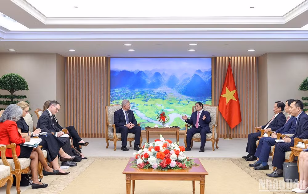 Thủ tướng Phạm Minh Chính tiếp Bộ trưởng Nông nghiệp Hoa Kỳ Thomas Vilsack.