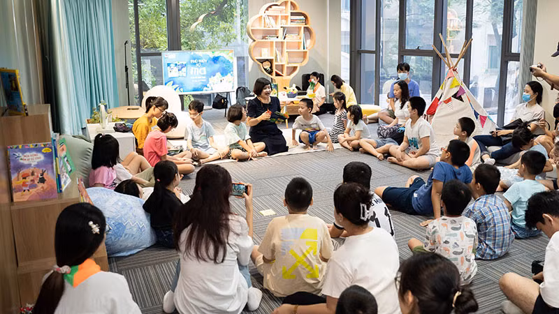 Một buổi Góc đọc cuối tuần với Tiến sĩ, nhà nghiên cứu giáo dục Nguyễn Thụy Anh.