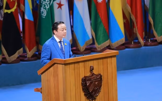 Phó Thủ tướng Trần Hồng Hà phát biểu tại phiên thảo luận. (Ảnh: Báo Chính phủ)