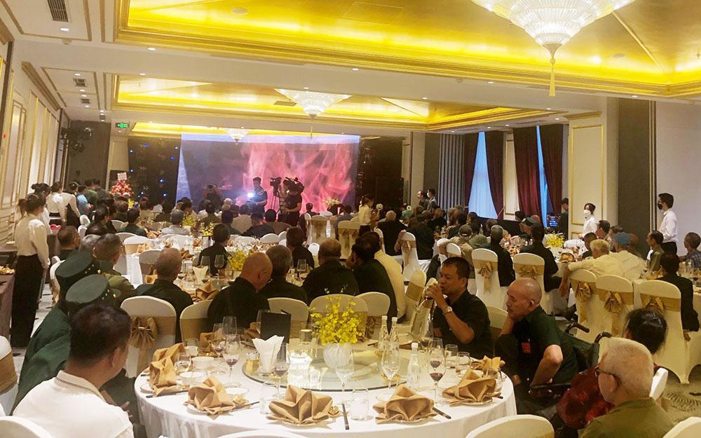 Đông đảo thương binh nặng trong cả nước về tham dự cuộc gặp gỡ, tri ân.