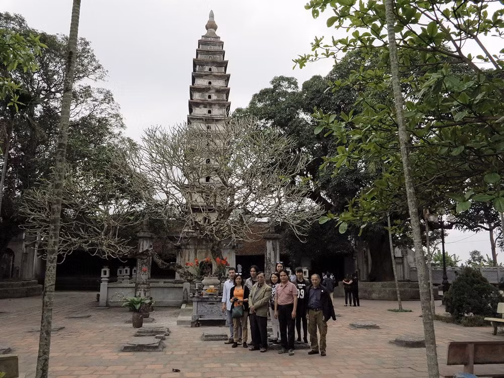 Một chuyến nghiên cứu của các cán bộ Viện. Một chuyến nghiên cứu của các cán bộ Viện.