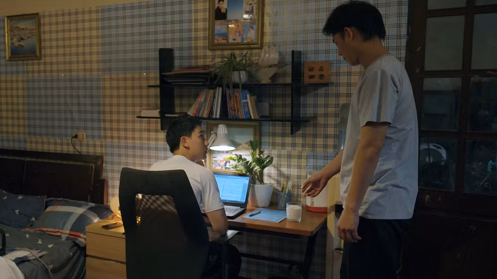 Việt Hoàng và Minh Hoàng trong phim.