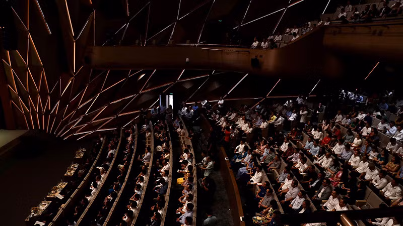 Thiết kế Nhà hát hiện đại, sang trọng.