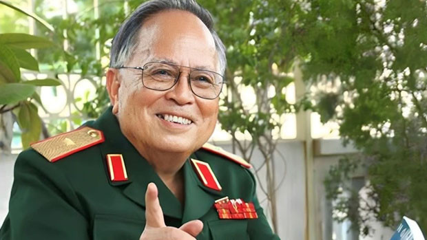 Thiếu tướng, nhà văn Hồ Phương. (Ảnh: TTXVN)