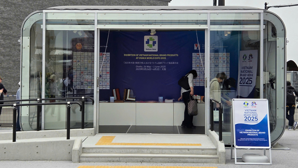 Các sản phẩm Thương hiệu quốc gia Việt Nam được trưng bày tại phòng trải nghiệm Festival Station thuộc khuôn viên EXPO 2025. Các sản phẩm Thương hiệu quốc gia Việt Nam được trưng bày tại phòng trải nghiệm Festival Station thuộc khuôn viên EXPO 2025.