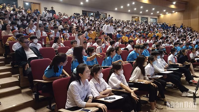 Sự kiện thu hút nhiều em học sinh, sinh viên tham gia trải nghiệm.