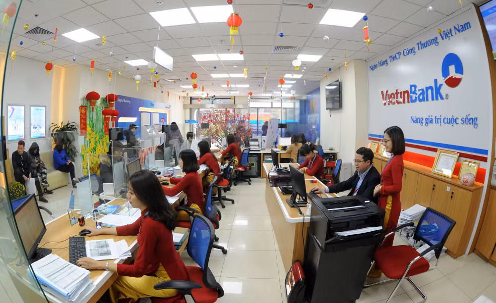 Ngân hàng đang ế tiền trong khi doanh nghiệp thiếu vốn
