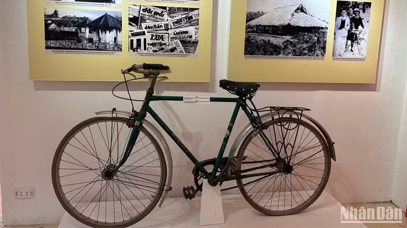 Chiếc xe đạp được Đại tướng sử dụng khi hoạt động ở chiến khu Việt Bắc.