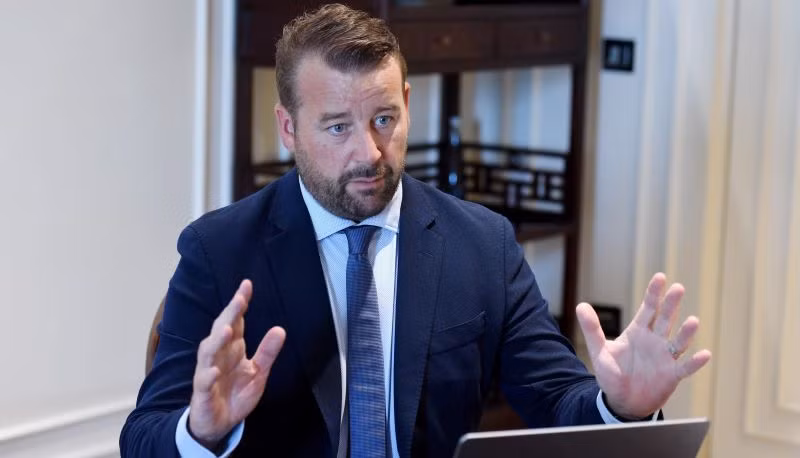 Ông Jan Van Voorn trả lời phỏng vấn của phóng viên Báo Nhân Dân trong chuyến làm việc tại Việt Nam tháng 7/2023. (Ảnh: Trần Hải) Ông Jan Van Voorn trả lời phỏng vấn của phóng viên Báo Nhân Dân trong chuyến làm việc tại Việt Nam tháng 7/2023. (Ảnh: Trần Hải)