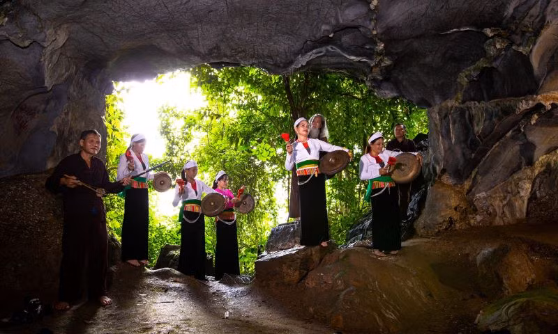 Kết hợp truyền hình thực tế với liveshow ca nhạc, chương trình có thể được lưu trữ như một công cụ quảng bá cho Ninh Bình về lâu dài và là một phần kỷ yếu về các địa phương. (Ảnh: Ban tổ chức cung cấp)