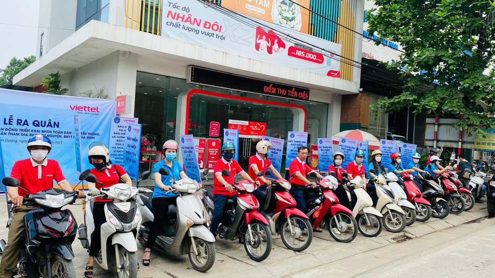 Ra quân truyền thông chính sách bảo hiểm xã hội.