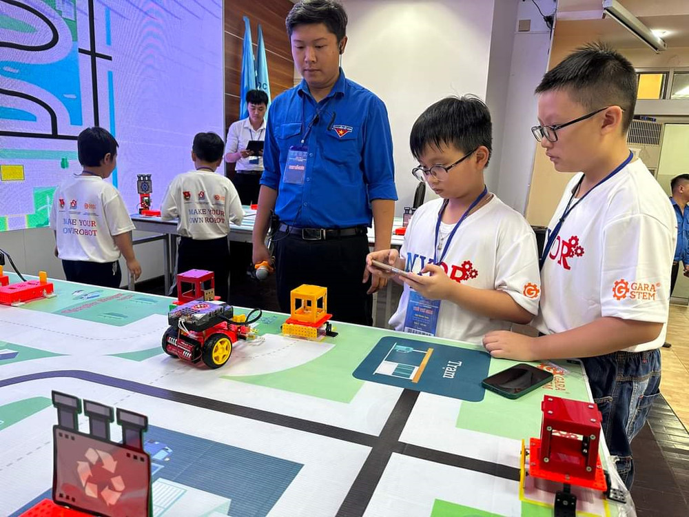 Cuộc thi lắp ráp và lập trình Robot MYOR 2023