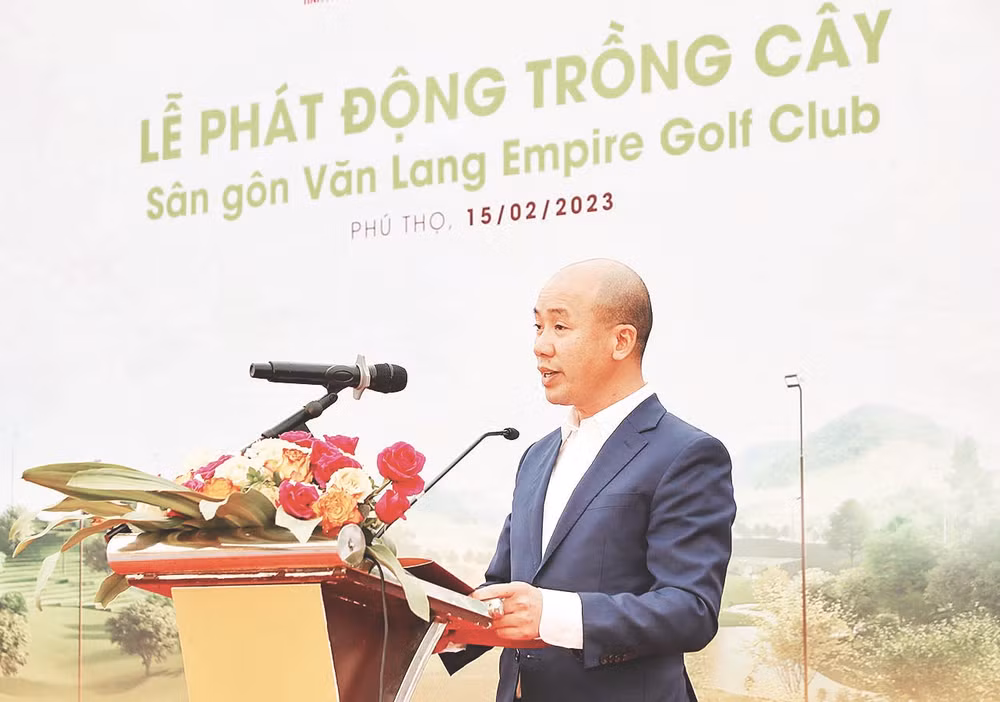 Ông Nhữ Văn Hoan, Tổng Giám đốc Vùng trung du và miền núi phía bắc của T&T Group, kiêm Tổng Giám đốc Công ty T&T Golf phát biểu tại Lễ phát động.