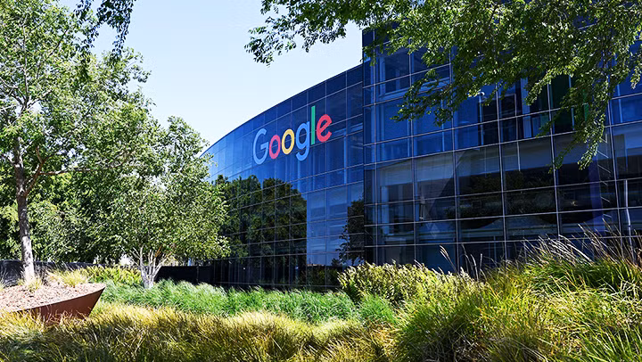 Trụ sở Tập đoàn công nghệ Google tại Mỹ. Ảnh: CNN