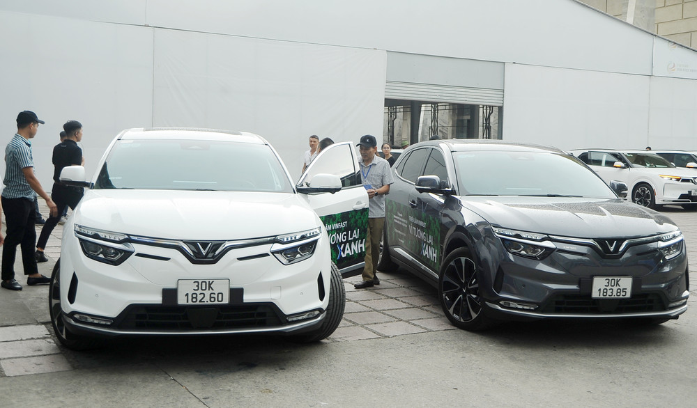 Xe điện đang được nhiều người quan tâm. Ảnh: NAM ANH
