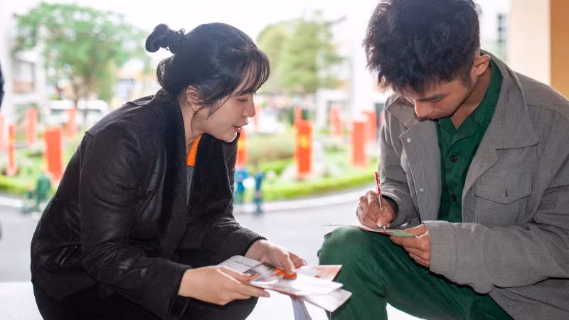 Các doanh nghiệp giới thiệu việc làm cho quân nhân xuất ngũ năm 2025.