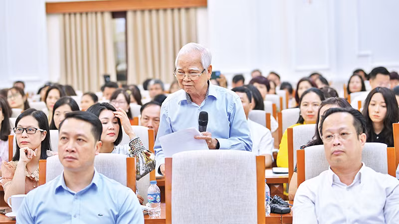 Sự kiện thu hút đông đảo nhà giáo, cán bộ quản lý, nhân viên ngành giáo dục tham gia. (Ảnh BỘ GIÁO DỤC và ÐÀO TẠO) 