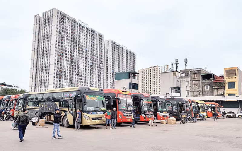 Bến xe Nước Ngầm (Hà Nội) sẵn sàng phục vụ hành khách dịp cao điểm Tết Nguyên đán. 
