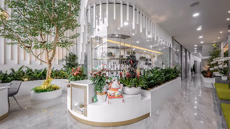 Bên trong Công ty TNHH một thành viên Nha khoa Phương Thành.