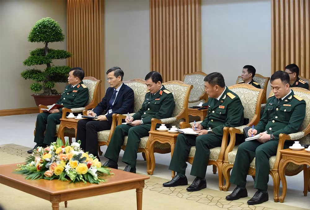 Đại diện lãnh đạo các bộ, ban ngành của Chính phủ Việt Nam tham dự buổi tiếp.