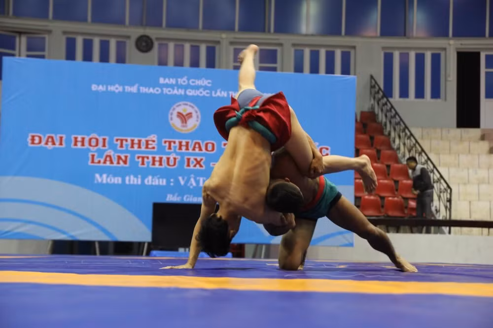 Các vận động viên hạng 51kg thi đấu.