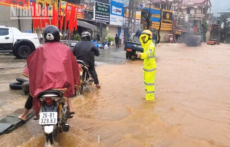 Sơn La di dời khẩn cấp 62 nhà do ảnh hưởng của bão số 3 ảnh 5