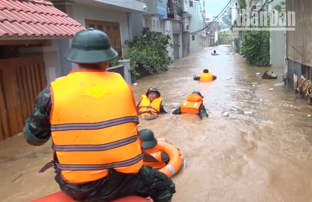 Ước tính thiệt hại gần 73 tỷ đồng do mưa lũ tại thành phố Sơn La ảnh 5