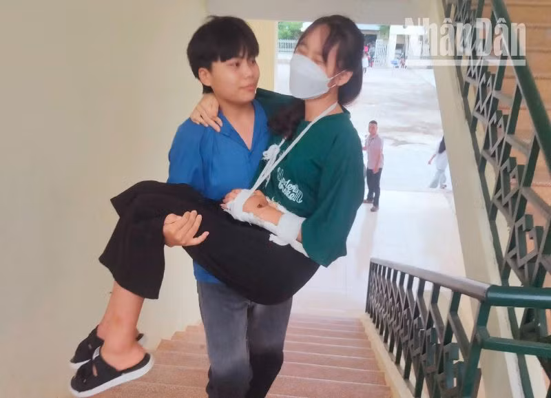 Sơn La: Hỗ trợ hàng trăm suất cơm cho thí sinh thi tốt nghiệp THPT năm 2023 ảnh 6