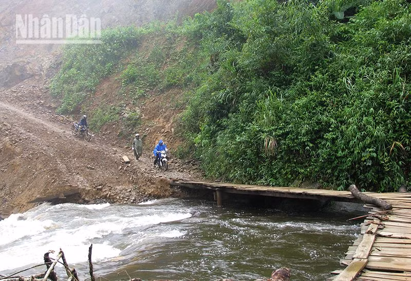 Phát triển kết cấu hạ tầng giao thông Sơn La đồng bộ, hiện đại ảnh 3