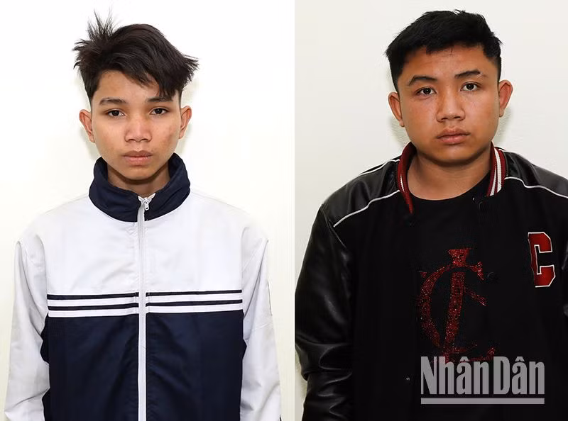 Đối tượng Quàng Văn Hảo và Lành Văn Toàn (từ trái sang). Đối tượng Quàng Văn Hảo và Lành Văn Toàn (từ trái sang).