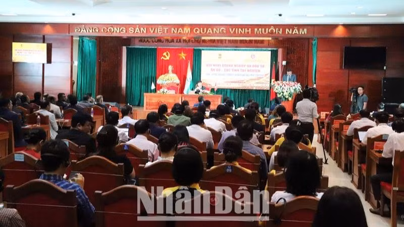 Quang cảnh hội nghị.