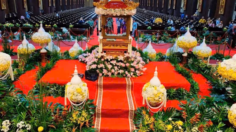 Cung Trúc Lâm Yên Tử có sức chứa gần 7.000 người.