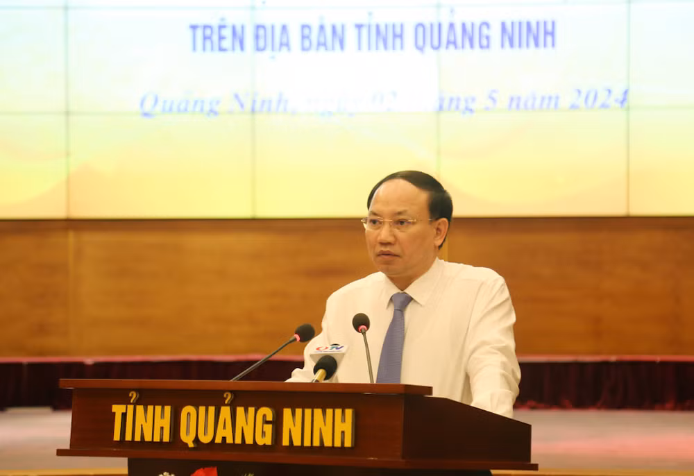 Bí thư Tỉnh ủy Quảng Ninh Nguyễn Xuân Ký phát biểu tri ân tại buổi gặp mặt.