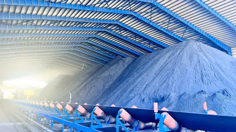 Kho than nhà máy Nhiệt điện Mông Dương 1.