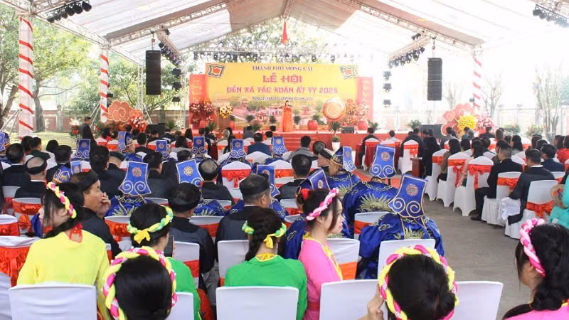 Lễ khai hội Đền Xã Tắc năm 2025.