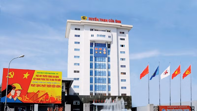 Trụ sở Công ty được xây dựng khang trang.
