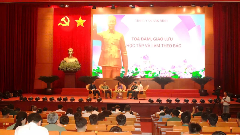 Quang cảnh hội nghị.